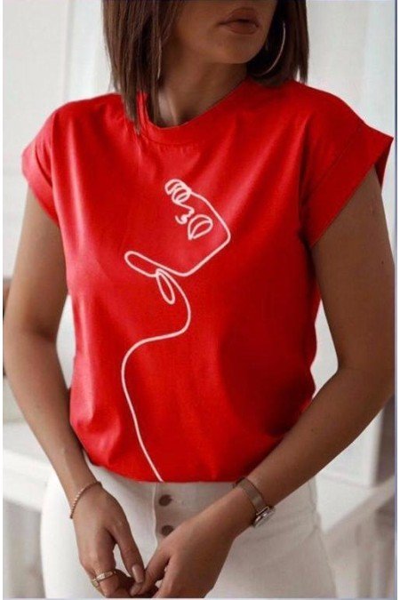 Kırmızı Tshırt