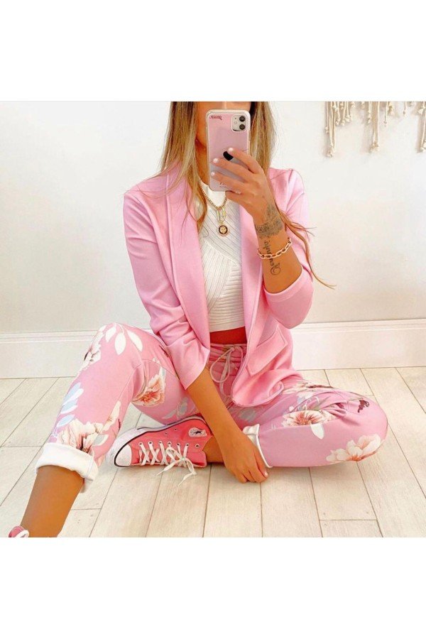Pembe Takım Pembe Takım