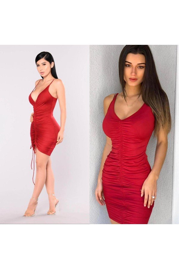 Kırmızı Elbise Kırmızı Elbise