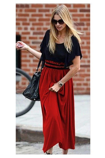 Kırmızı Elbise Kırmızı Elbise