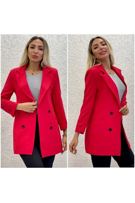 Kırmızı Ceket Kırmızı Ceket