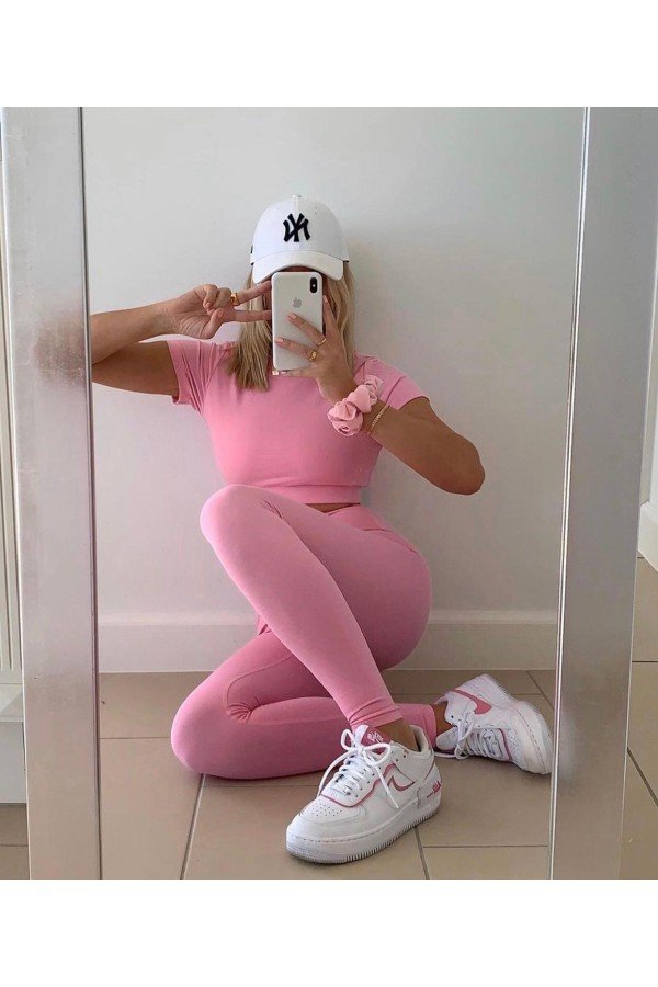 Pembe Takım Pembe Takım