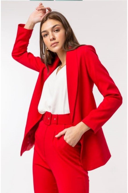 Kırmızı Ceket Kırmızı Ceket