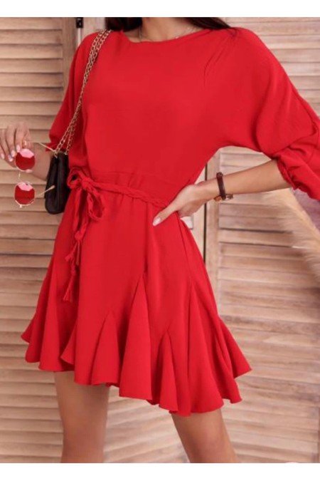 Kırmızı Elbise Kırmızı Elbise