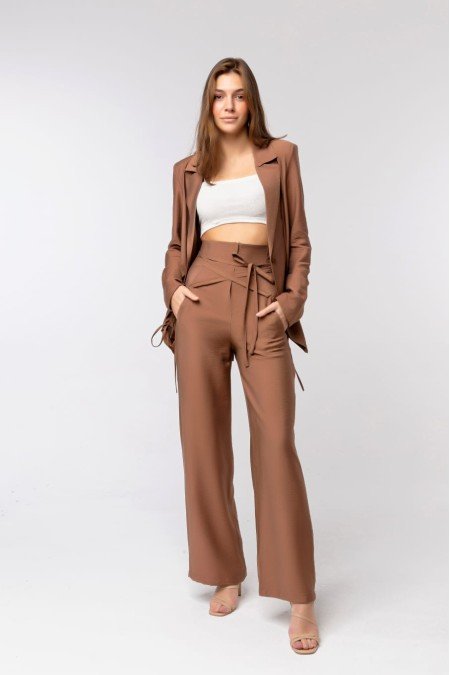 Kahverengi Takım Kahverengi Takım