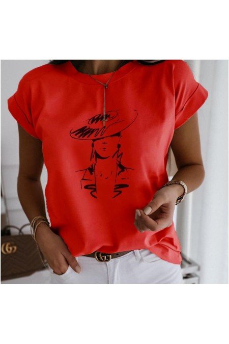 Kırmızı Tshırt Kırmızı Tshırt