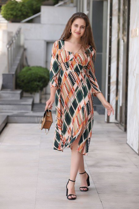 Desenli Elbise Desenli Elbise