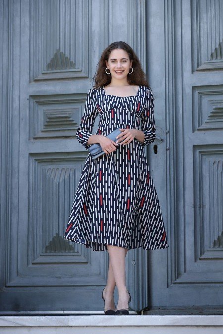 Desenli Elbise Desenli Elbise