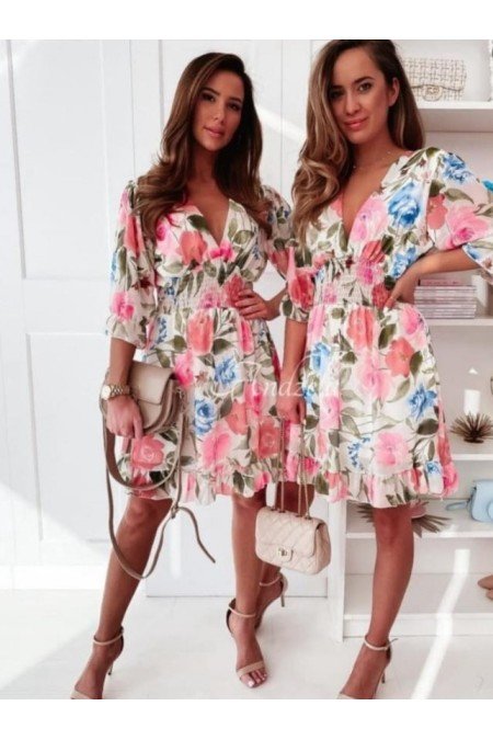 Çiçek Desenli Elbise Şifon Kumaş Çiçek Desenli Elbise Şifon Kumaş