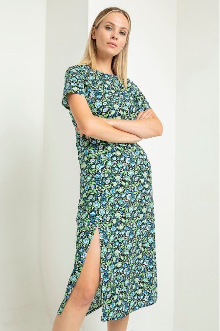 Desenli Elbise Viscon Kumaş Desenli Elbise Viscon Kumaş