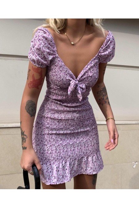 Lila Elbise