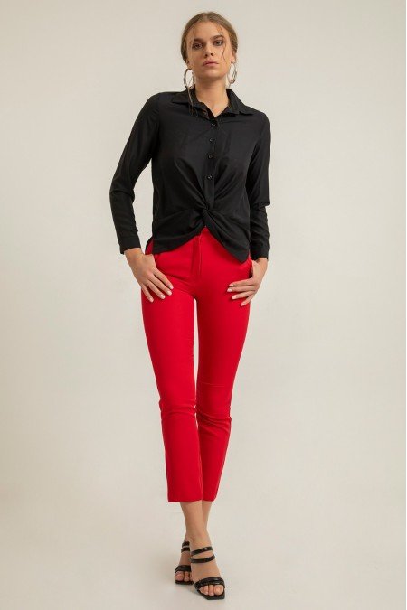 Kırmızı Pantolon