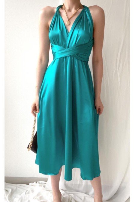 Yeşil Elbise Saten Kumaş