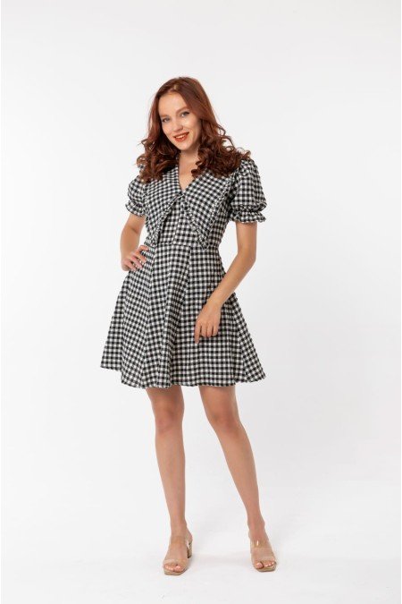 Siyah Elbise Siyah Elbise