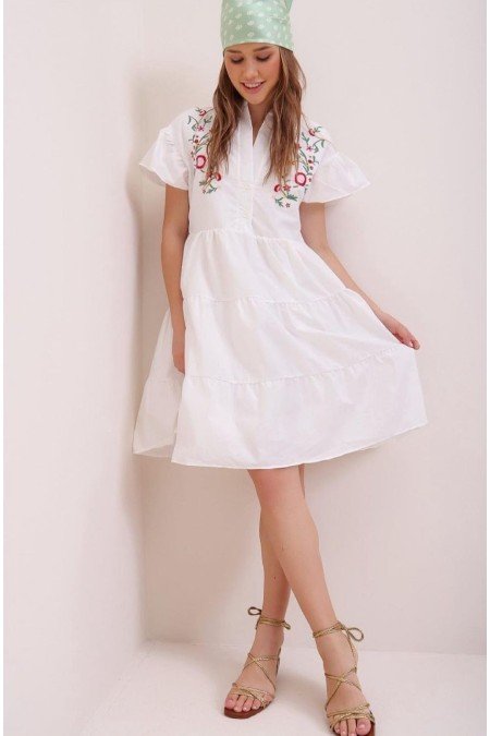 Beyaz Elbise Beyaz Elbise