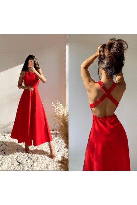 Kırmızı Elbise Kırmızı Elbise