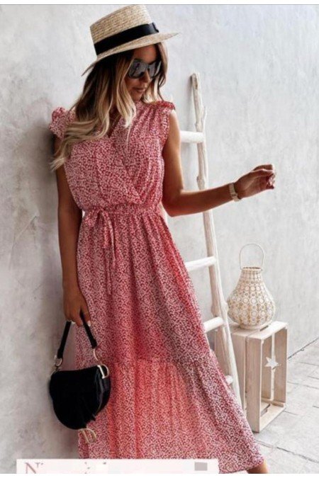 Kırmızı Elbise Kırmızı Elbise