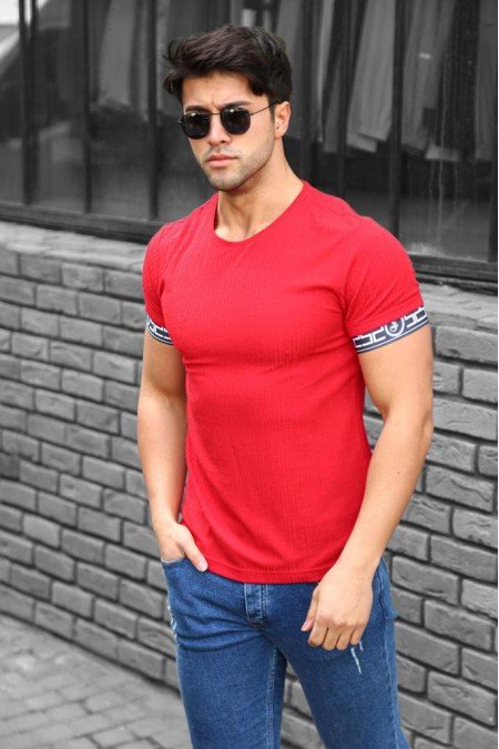 Kırmızı Erkek T-Shırt