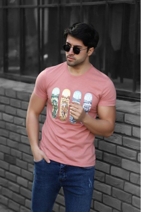 Pembe Erkek T-Shırt
